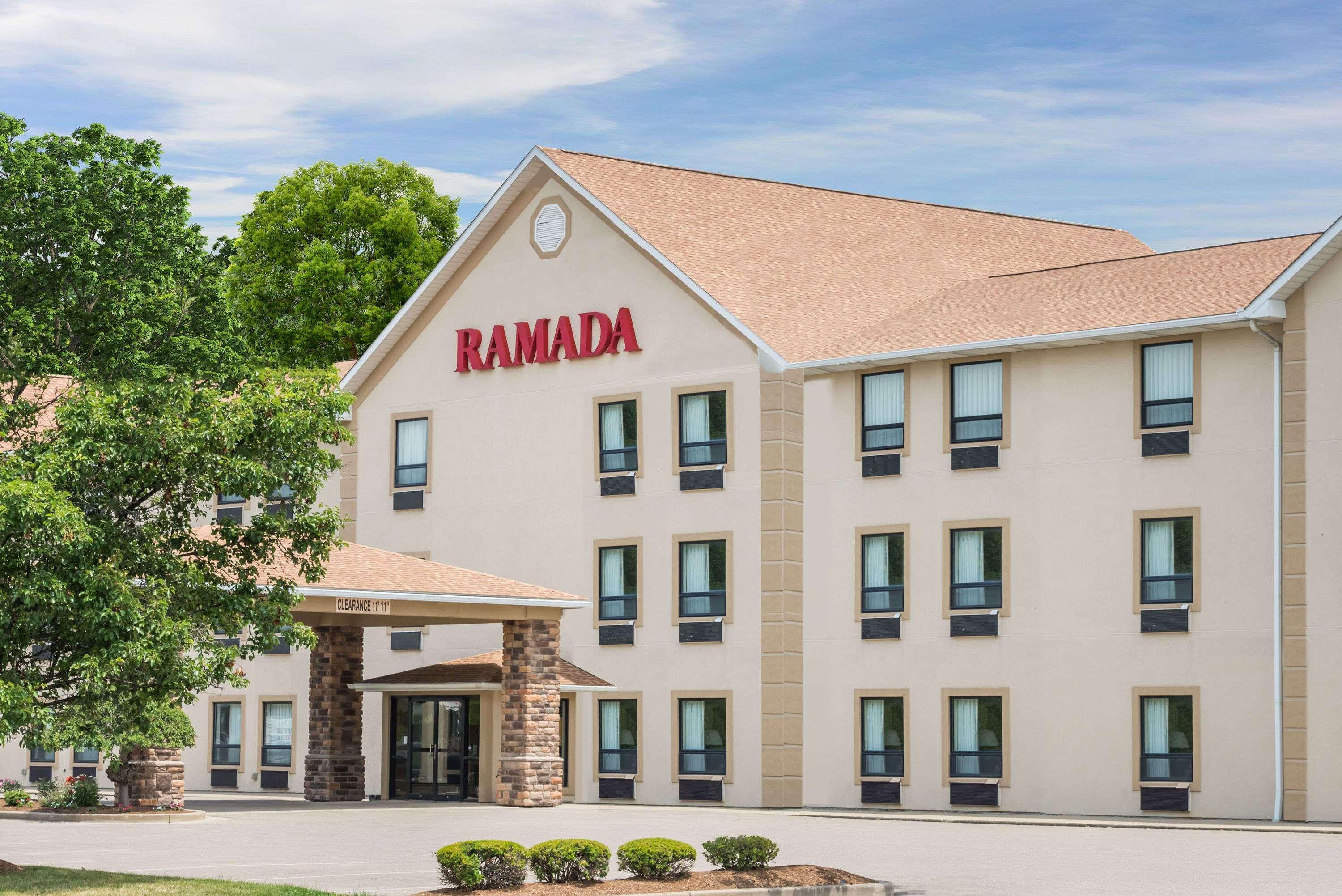 Ramada By Wyndham Strasburg Dover מראה חיצוני תמונה